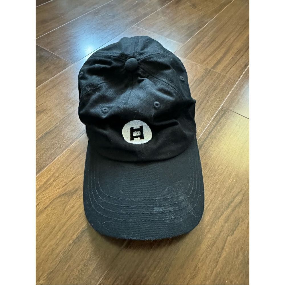 Ladder fitness hat 